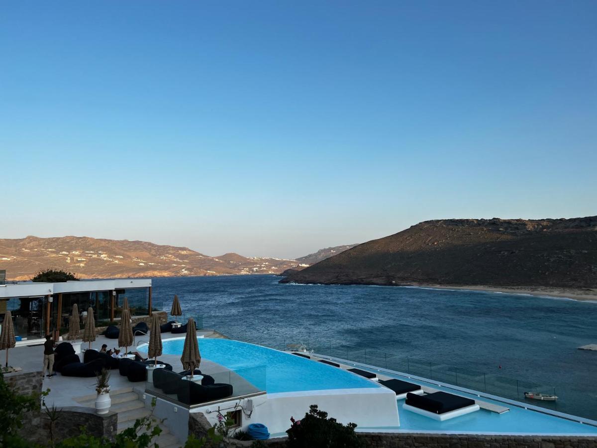 Panormos Village Hotel Exteriör bild